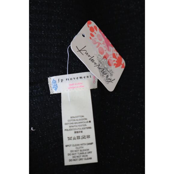 Free People Movement SSZS8565R Women's O/S Black Reflective Bell Beanie Hat - Picture 5 of 6